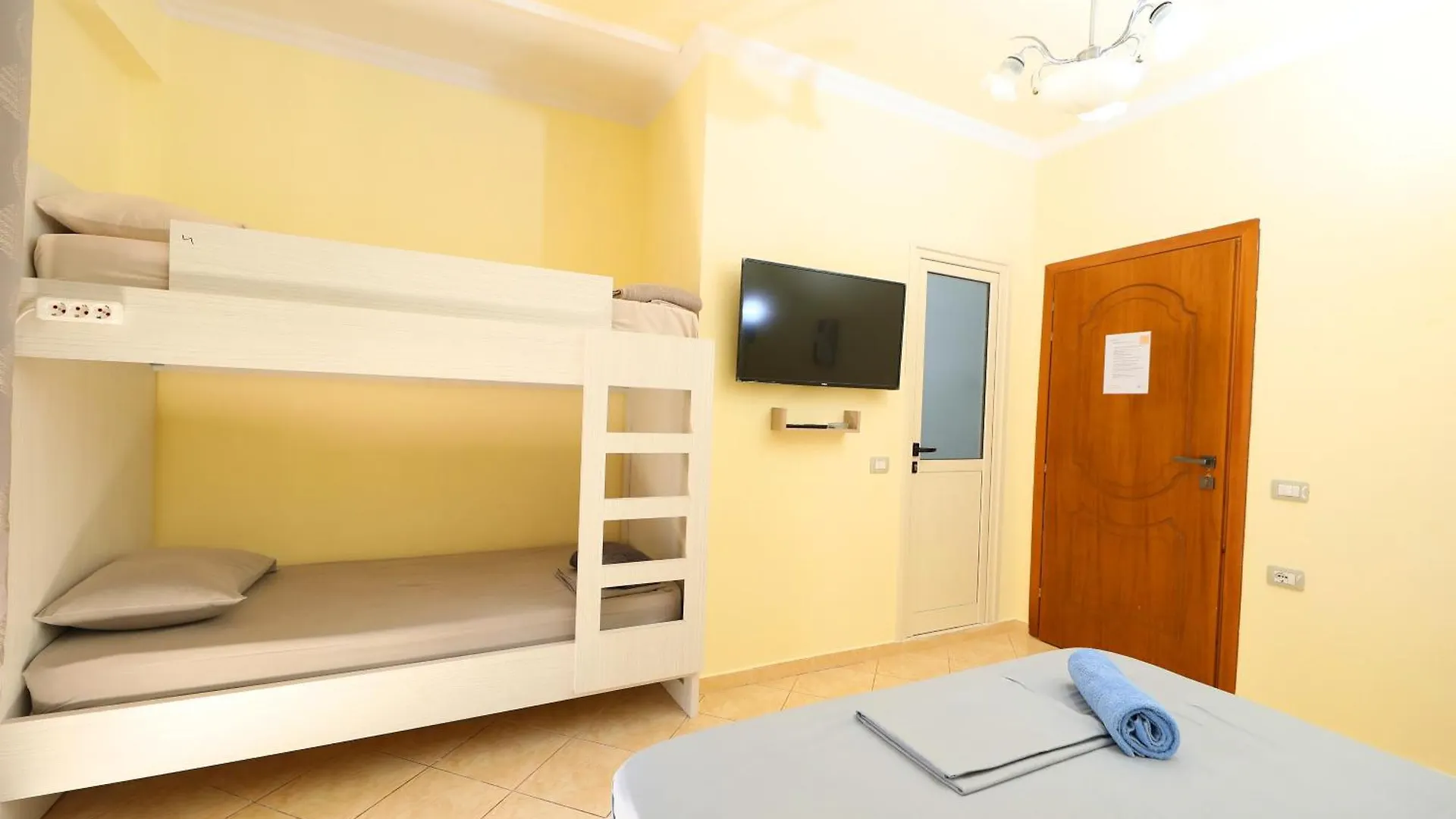 Sunny Side Apartments Vlore