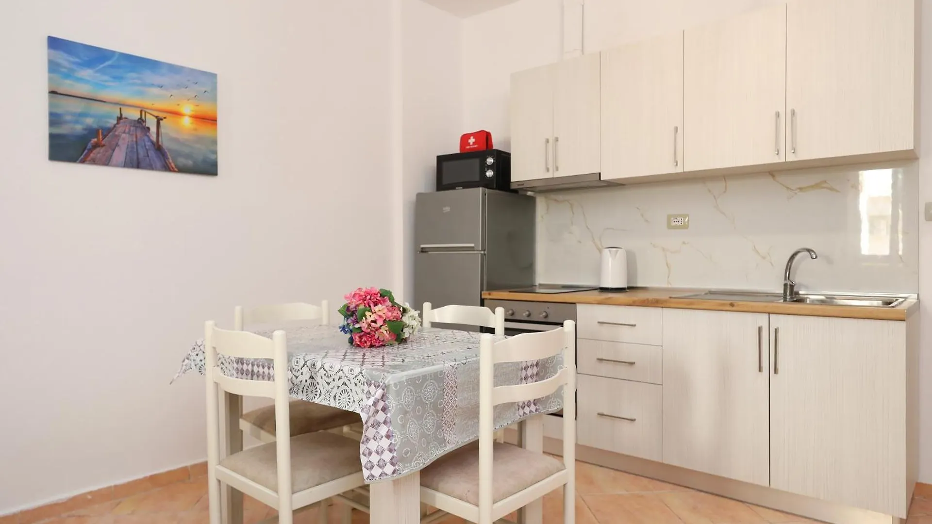 Sunny Side Apartments Vlore