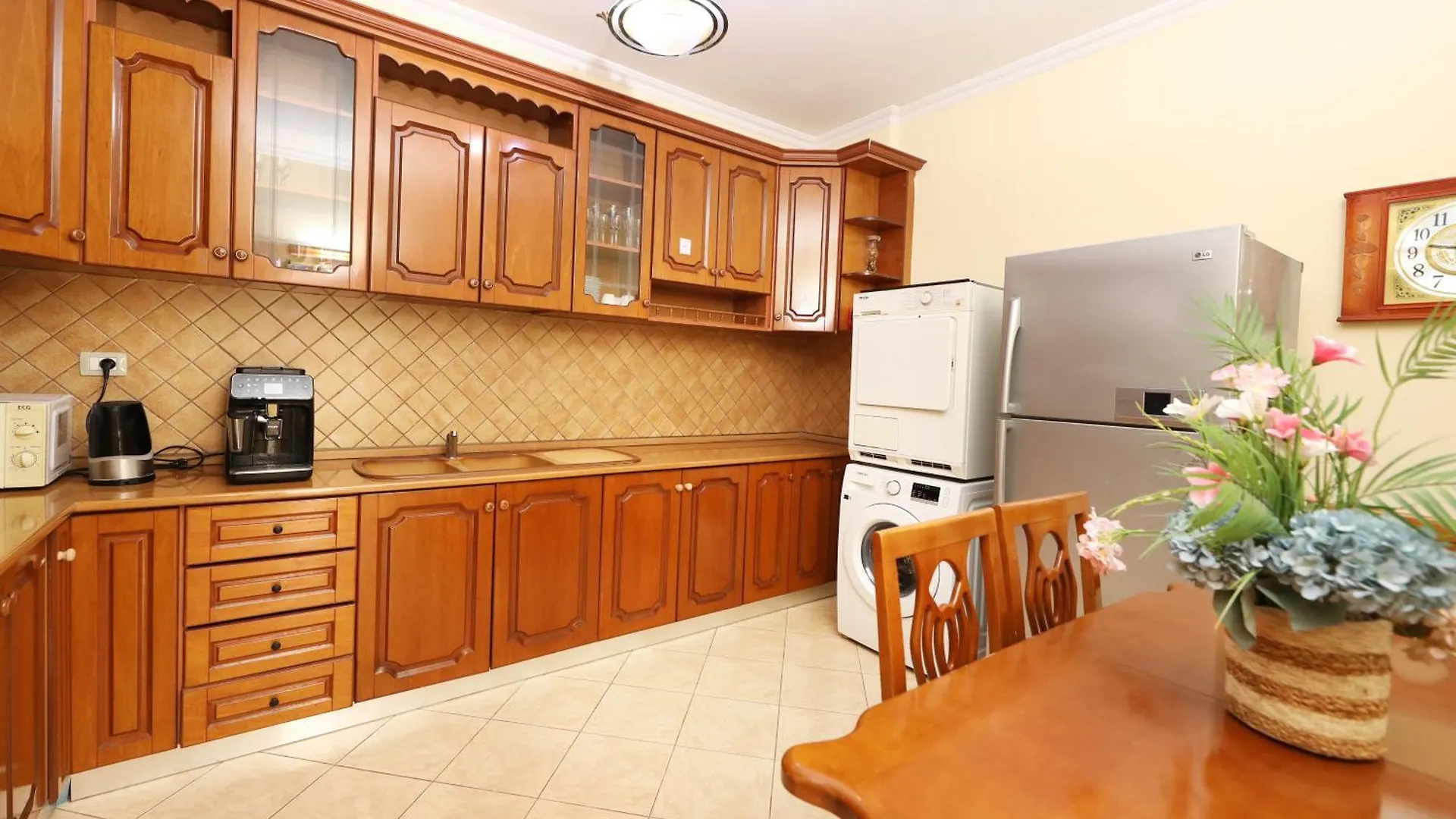 Sunny Side Apartments Vlore