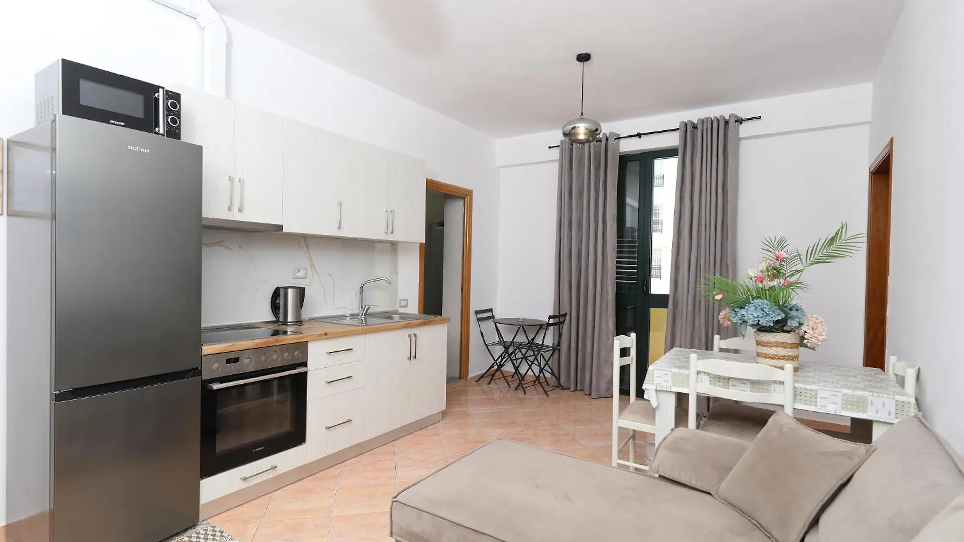 Sunny Side Apartments Vlore