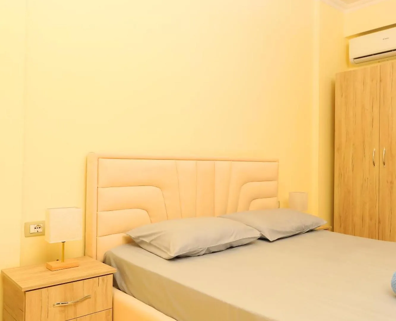 Sunny Side Apartments Vlorë