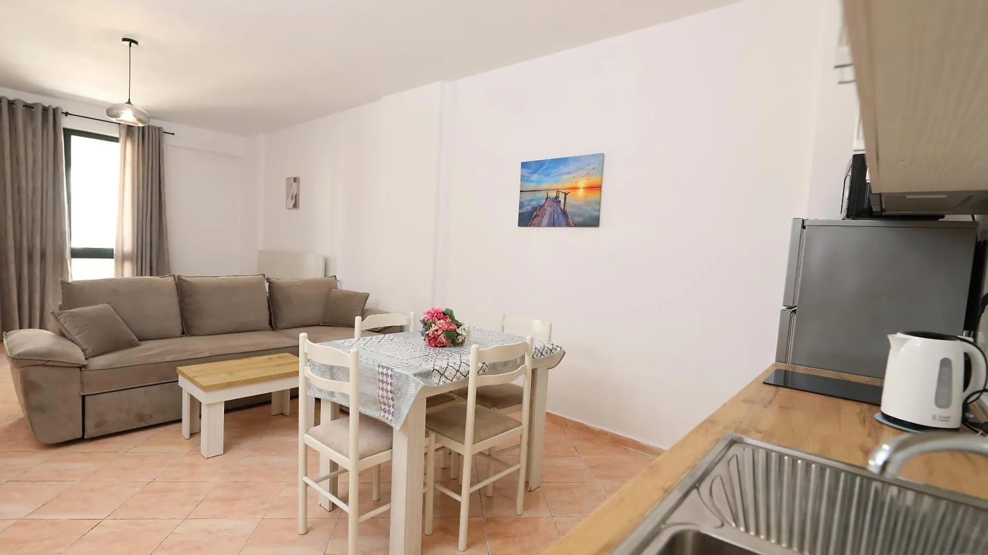 Sunny Side Apartments Vlorë 알바니아